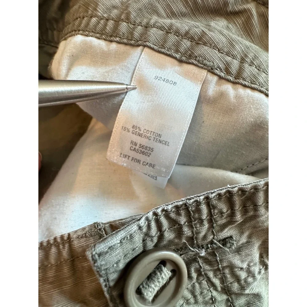 Cabelas Cargo Shorts Womens 18 Olive Green Utility Outdoor Hiking EUC